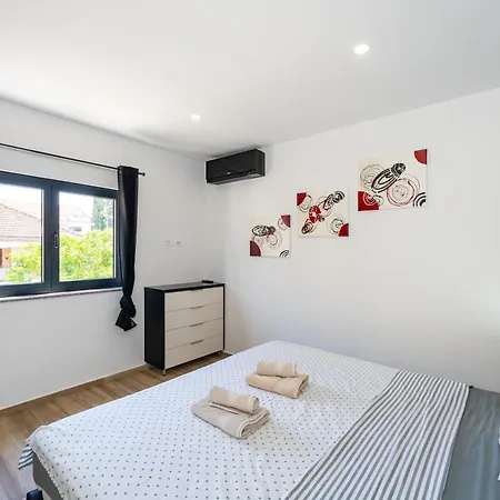 Luxury Kero Lägenhet Bibinje